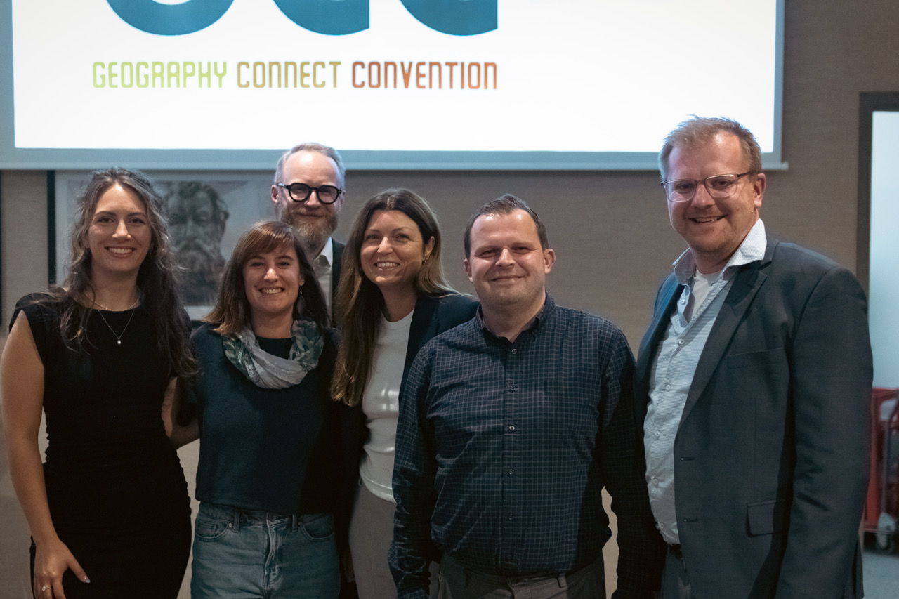 wissenschaftlicher beirat stellt logo vor dgfg gcc geography connect convention